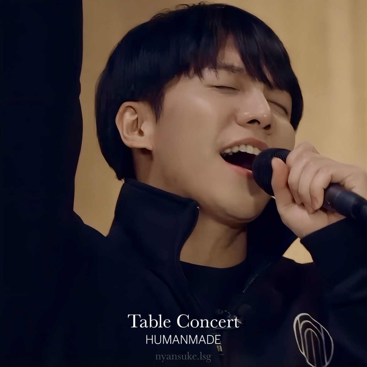 Momen yang diabadikan oleh penggemar Lee Seunggi