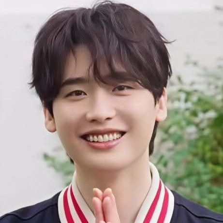 Latest photo of Lee Jongsuk