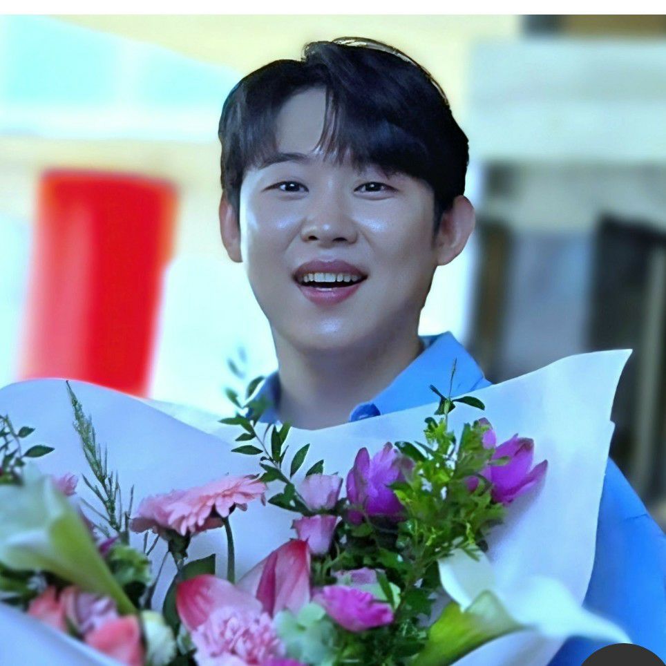 Behind-the-scenes cut of Jinuk