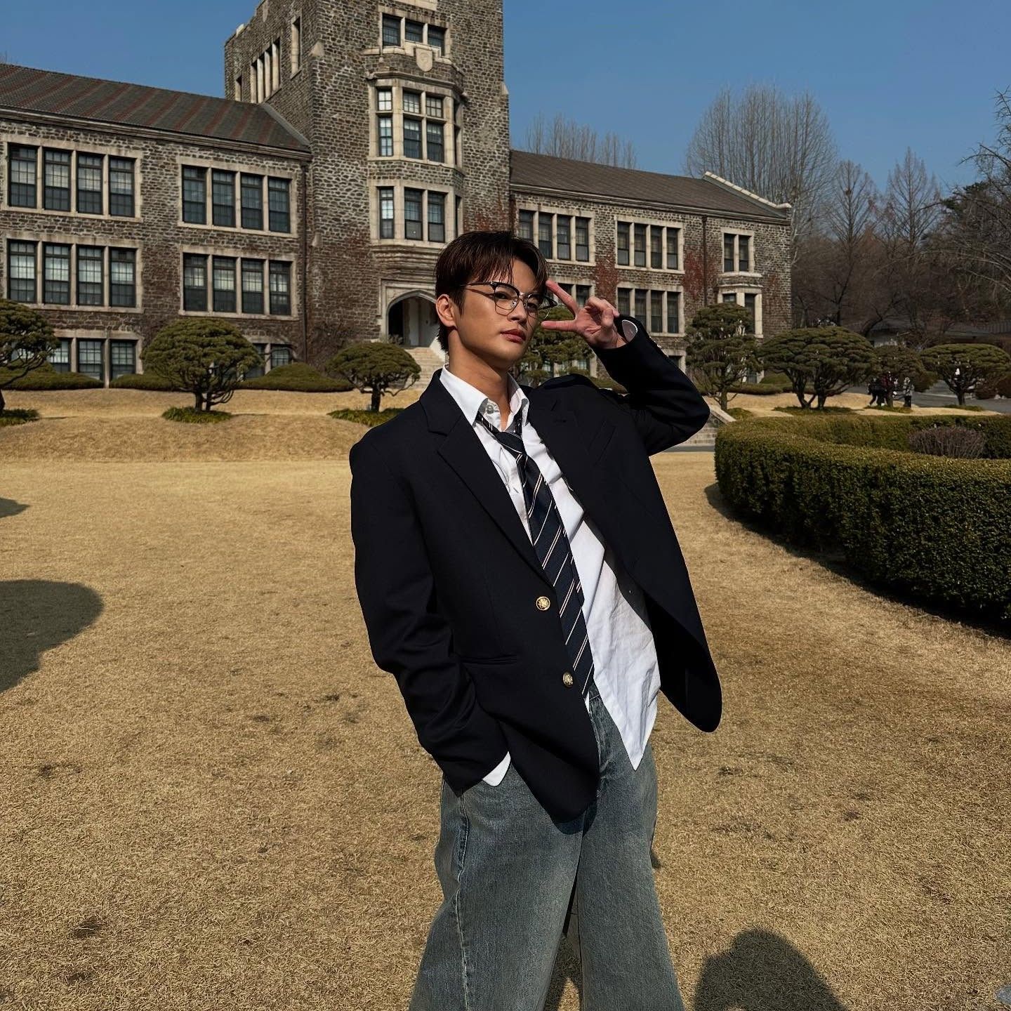Behind-the-scenes cut of Seo Inguk