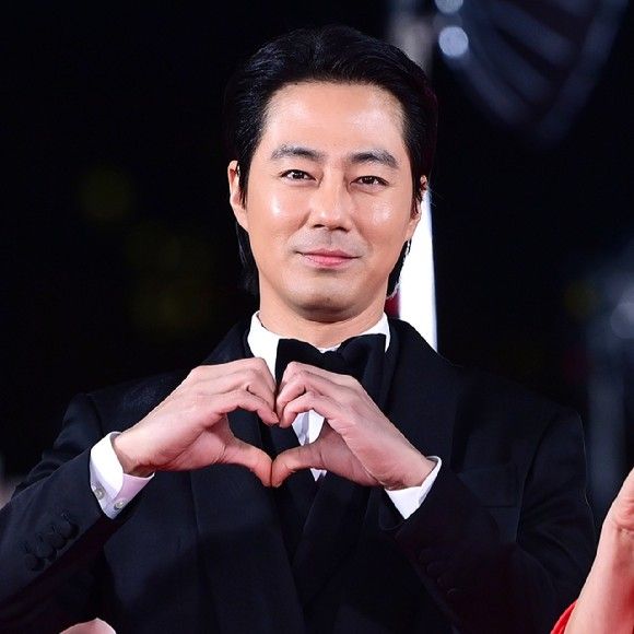 Recent activity shot of Jo Insung