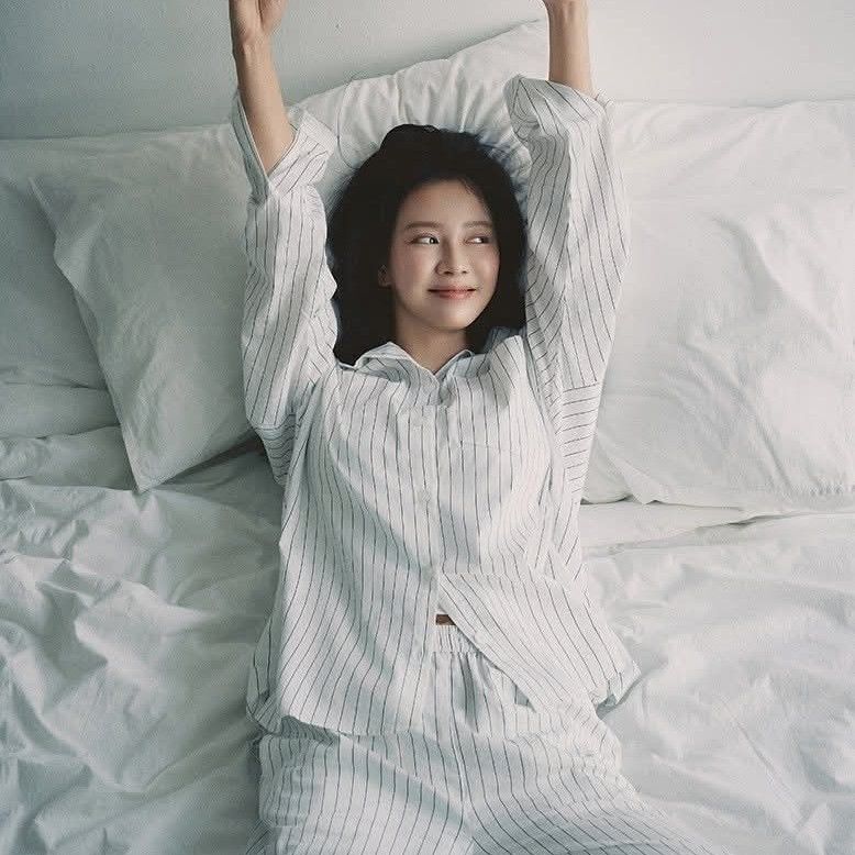 Momen yang diabadikan oleh penggemar Song Jihyo