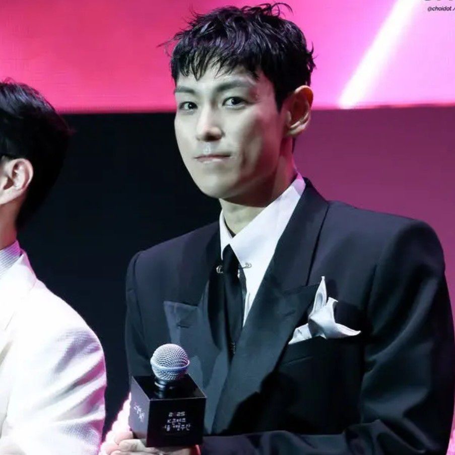 Recent activity shot of T.O.P