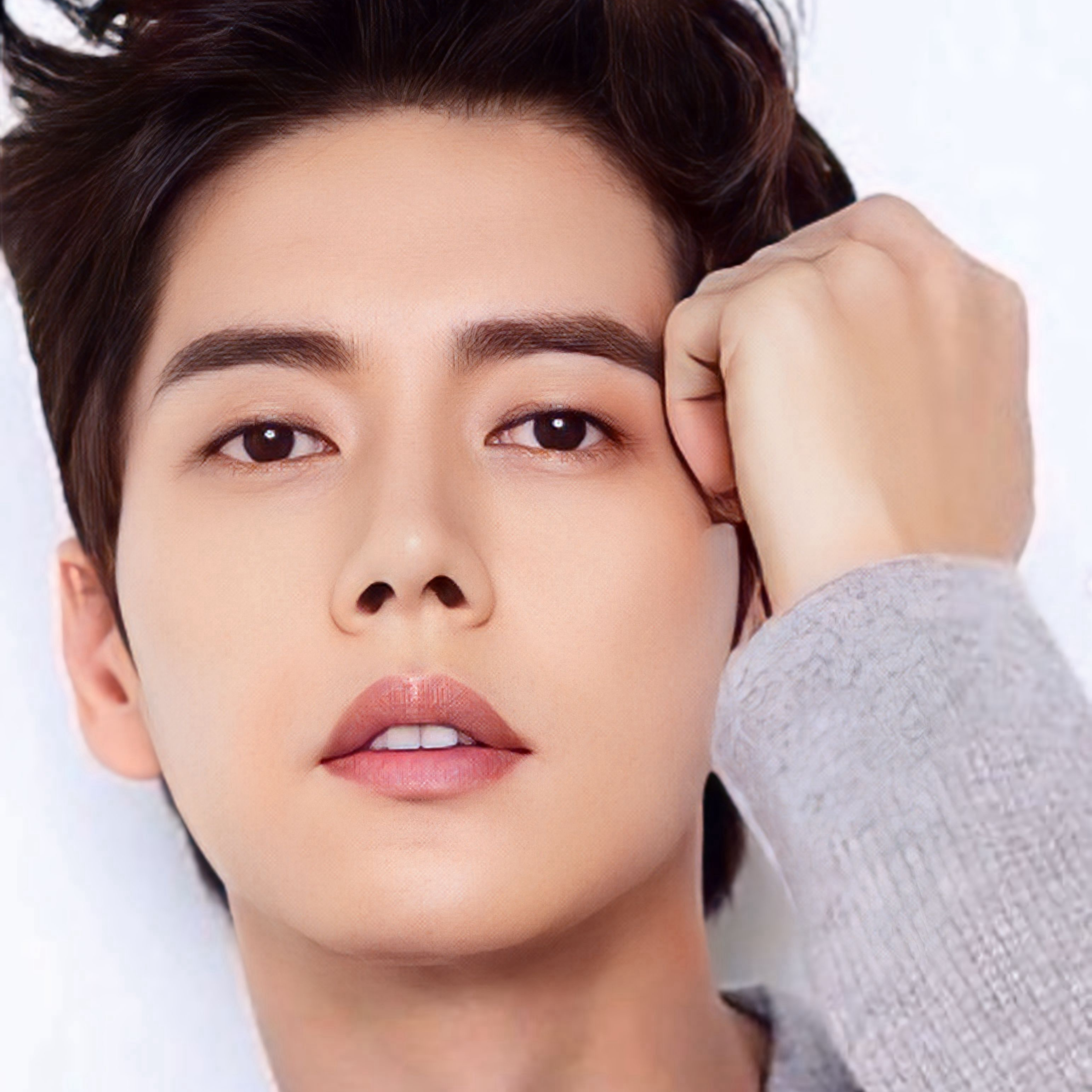Behind-the-scenes cut of Park Haejin