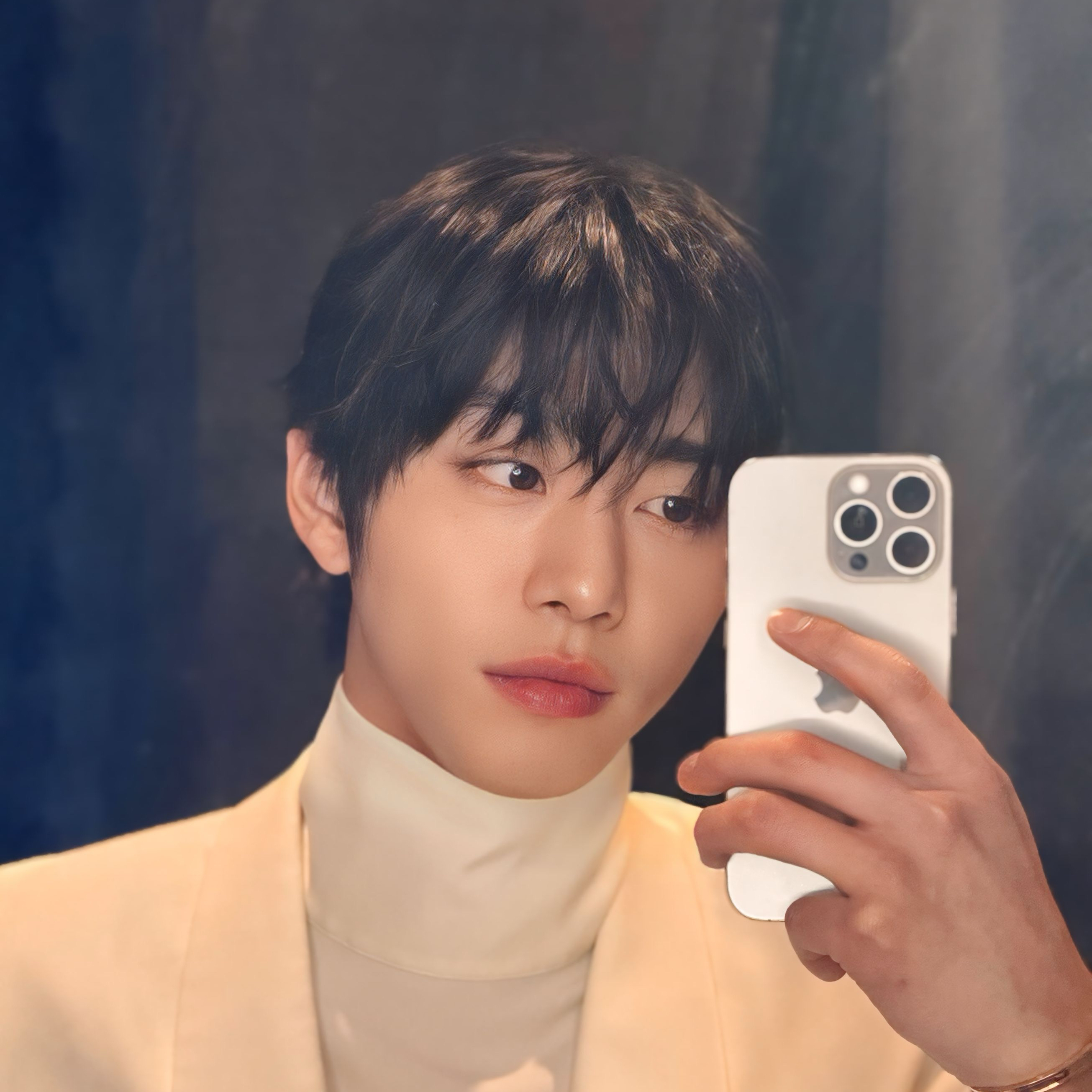 安孝燮的最新照片