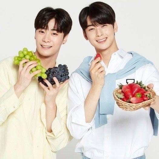 Behind-the-scenes cut of Cha Eunwoo