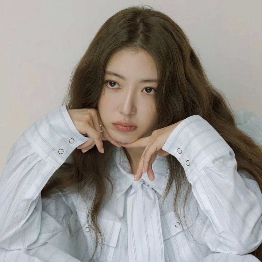 Recent activity shot of Lee Seyoung