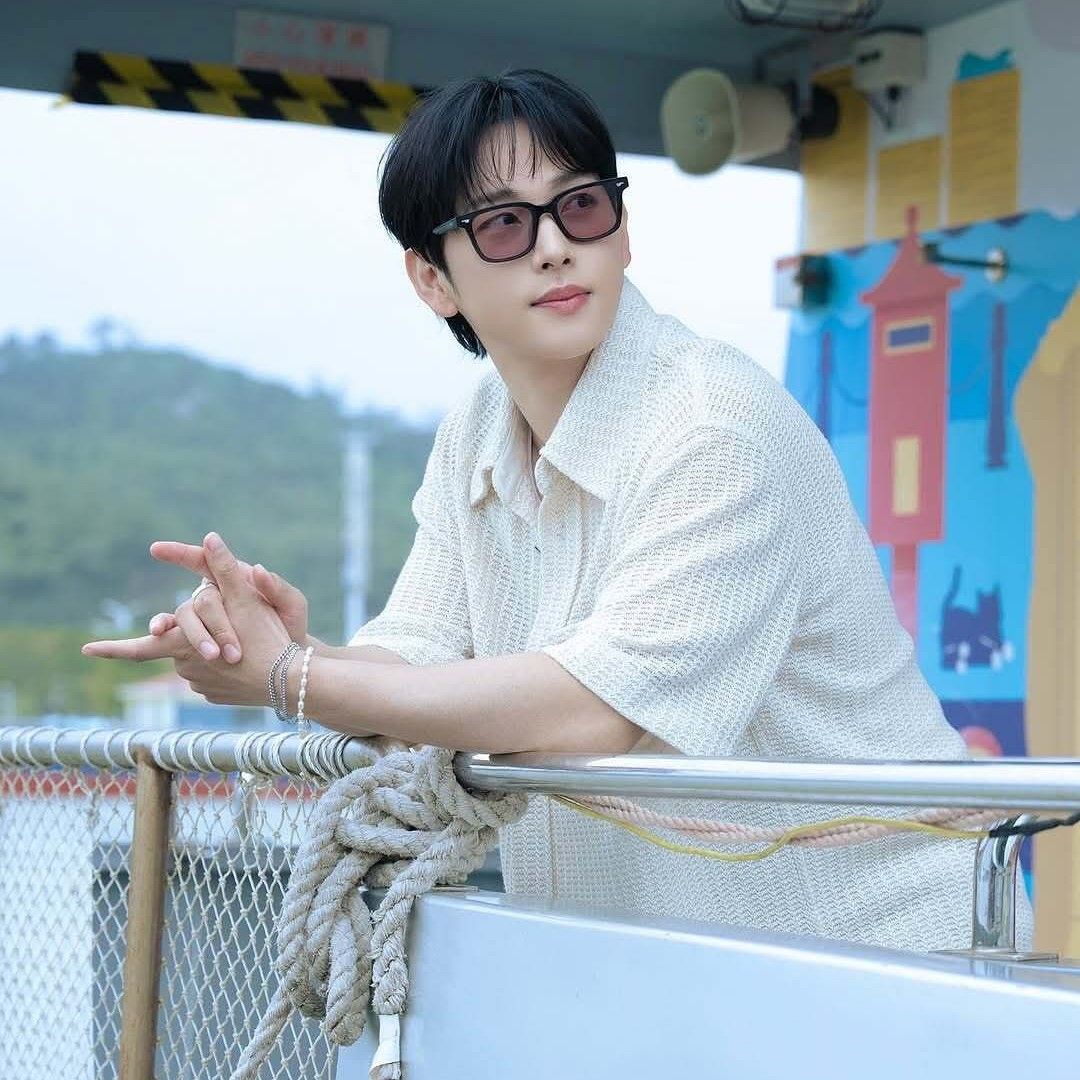 Latest photo of Lim Siwan