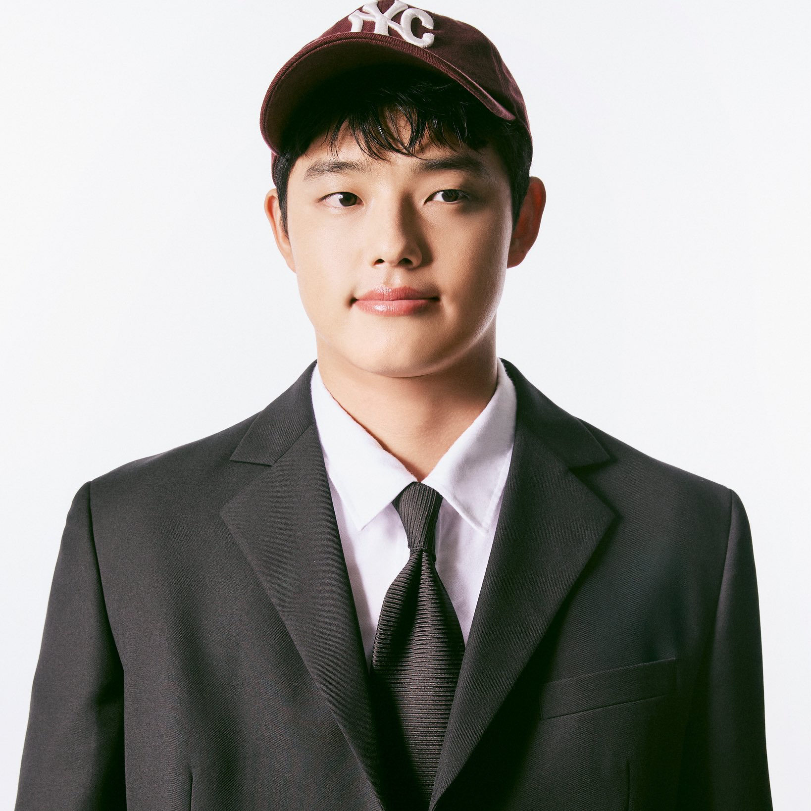 Behind-the-scenes cut of Moon Dongju