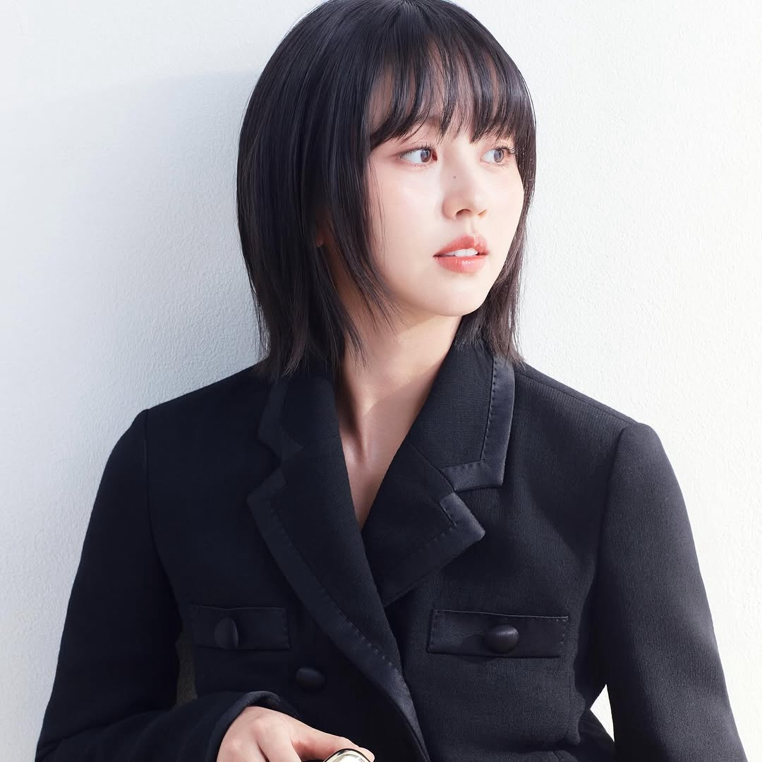 Behind-the-scenes cut of Kim Sohyun