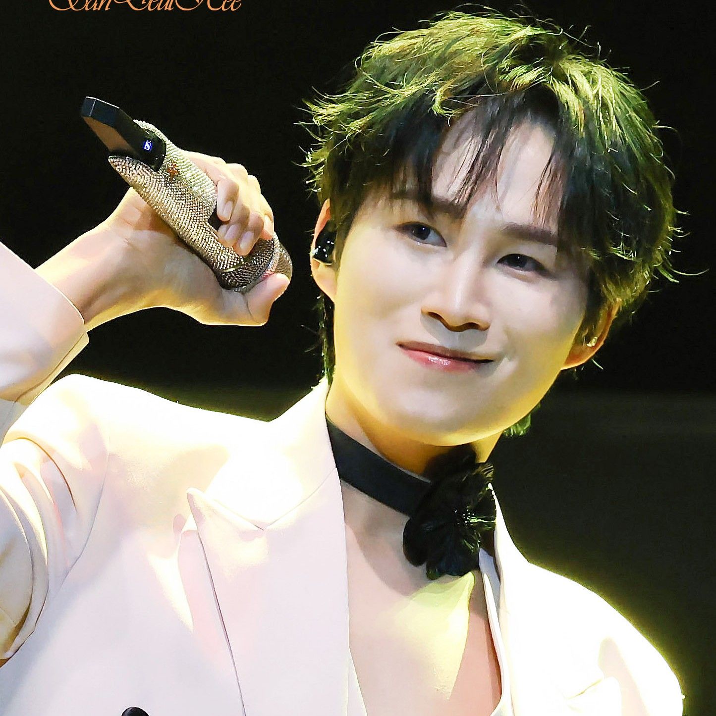 金熙栽的最新照片