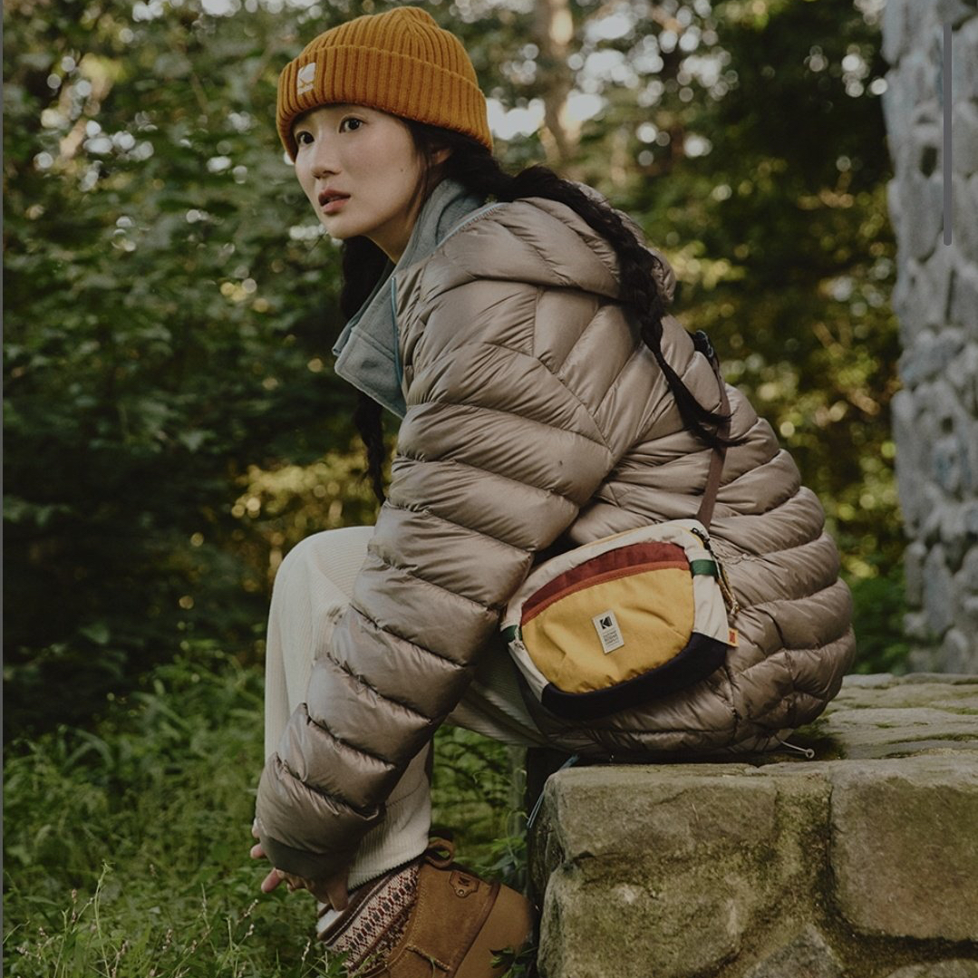 Behind-the-scenes cut of Kim Hyeyoon