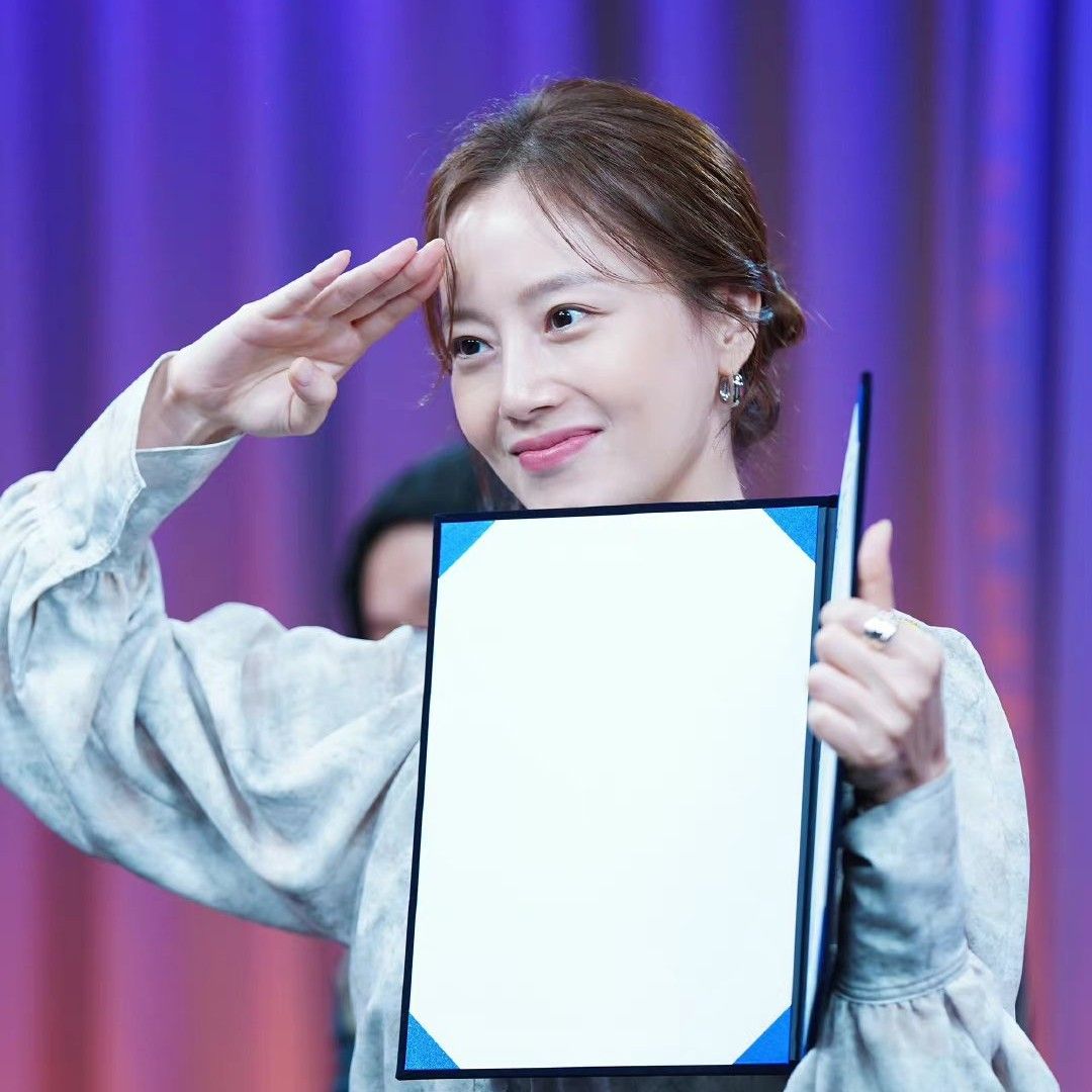 Latest photo of Moon Chaewon