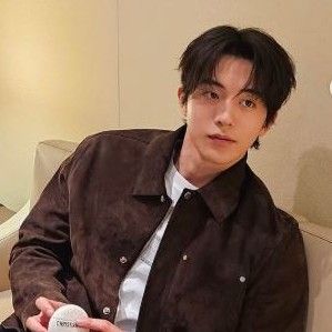 Behind-the-scenes cut of Nam Joohyuk