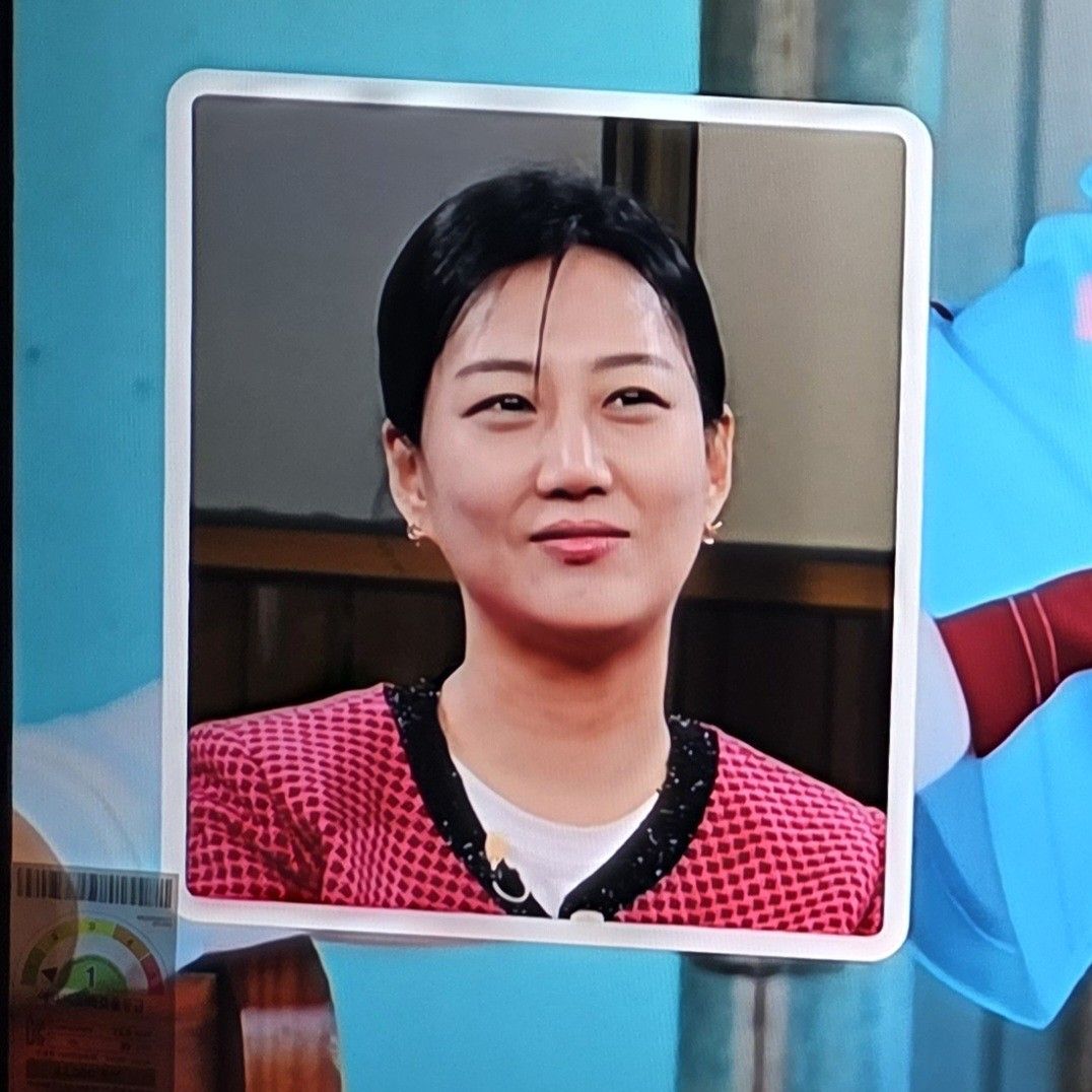 Latest photo of Jang Yoonjeong