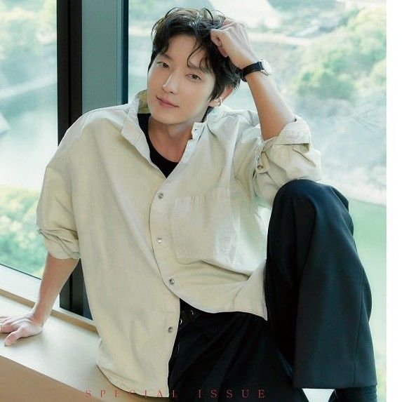 Recent activity shot of Lee Joongi