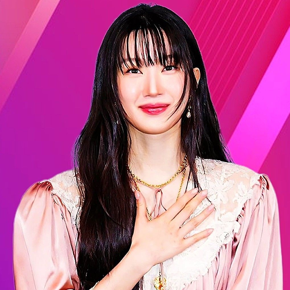 Recent activity shot of Mun Kayoung