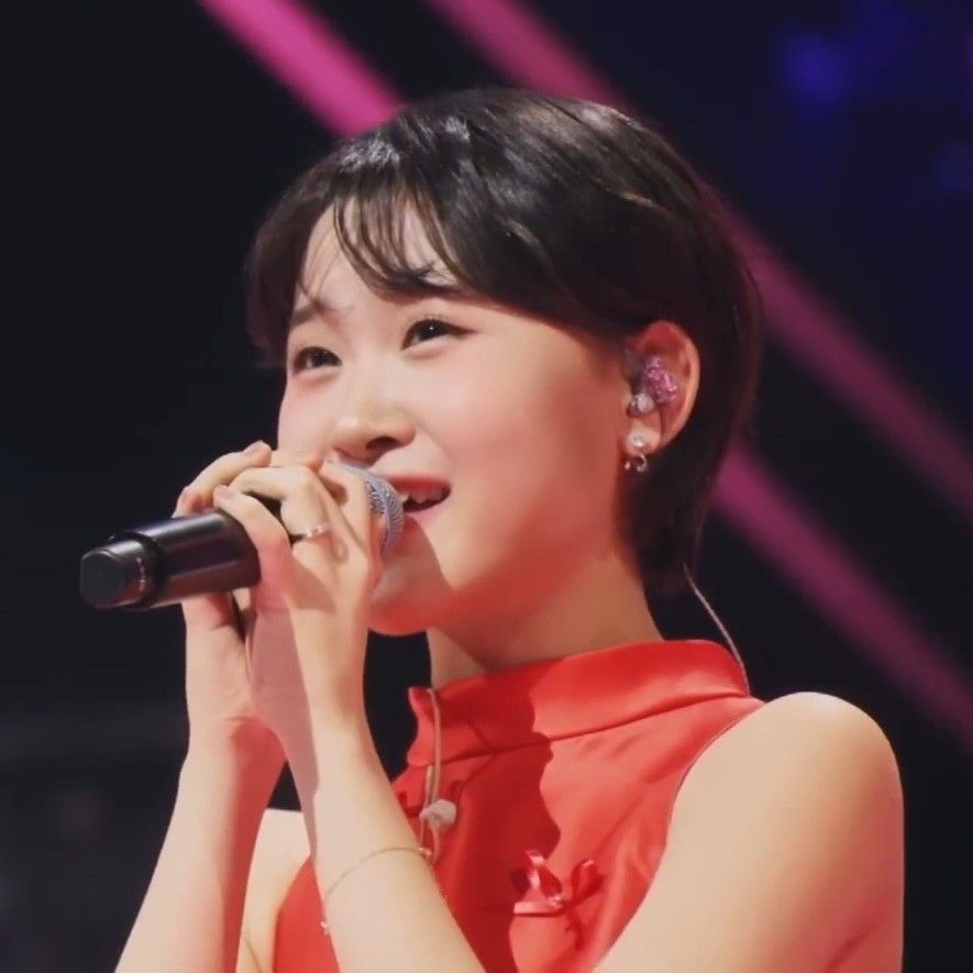 Latest photo of Kim Dahyun