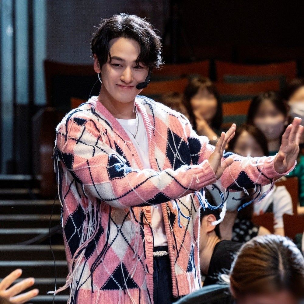 Recent activity shot of Kim Bum