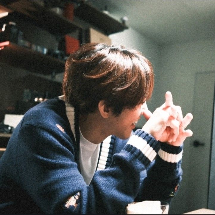 粉絲拍下的李承允瞬間