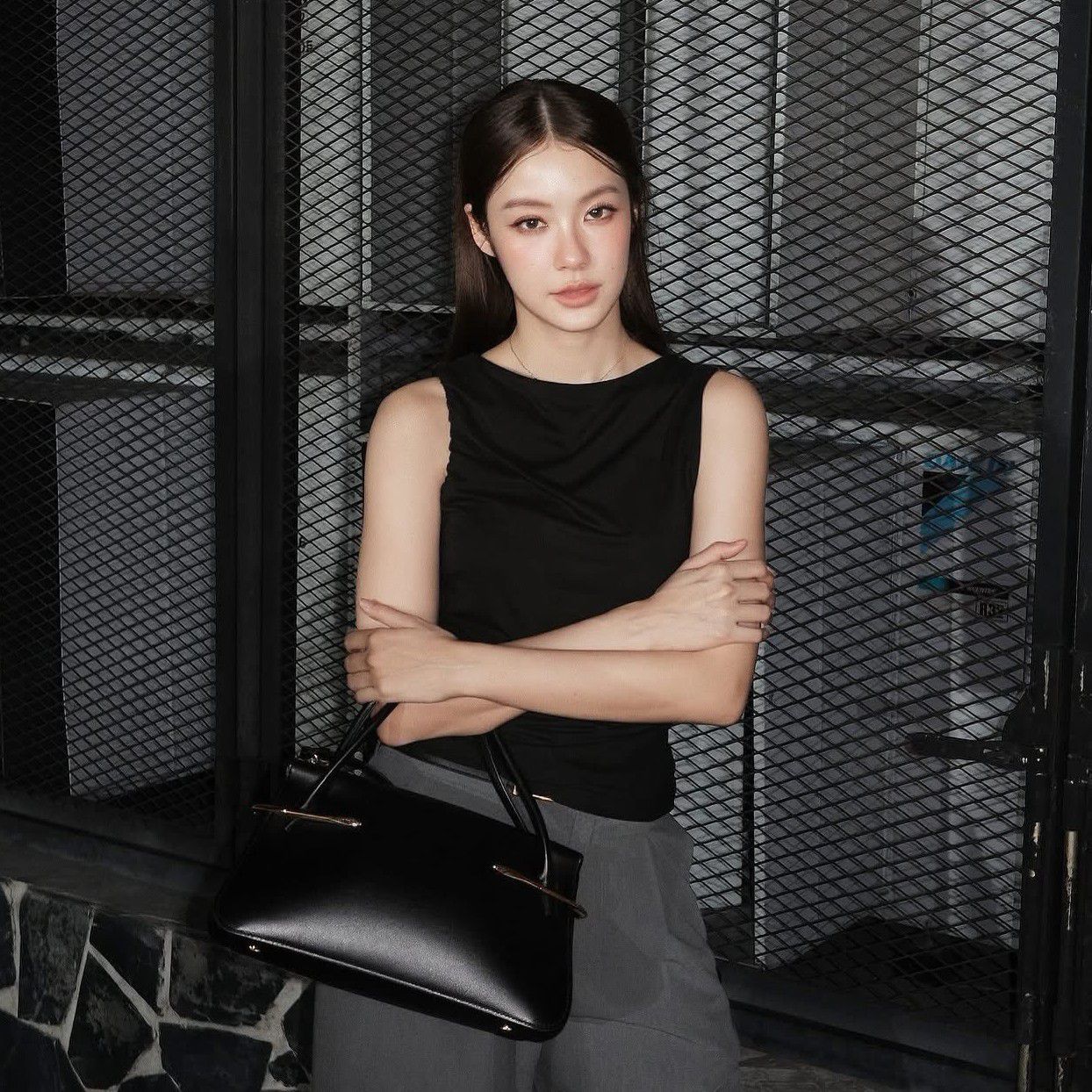 Behind-the-scenes cut of Namtan Tipnaree Weerawatnodom