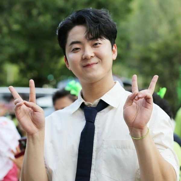 Popular profile image of Park Minsu selected by vote