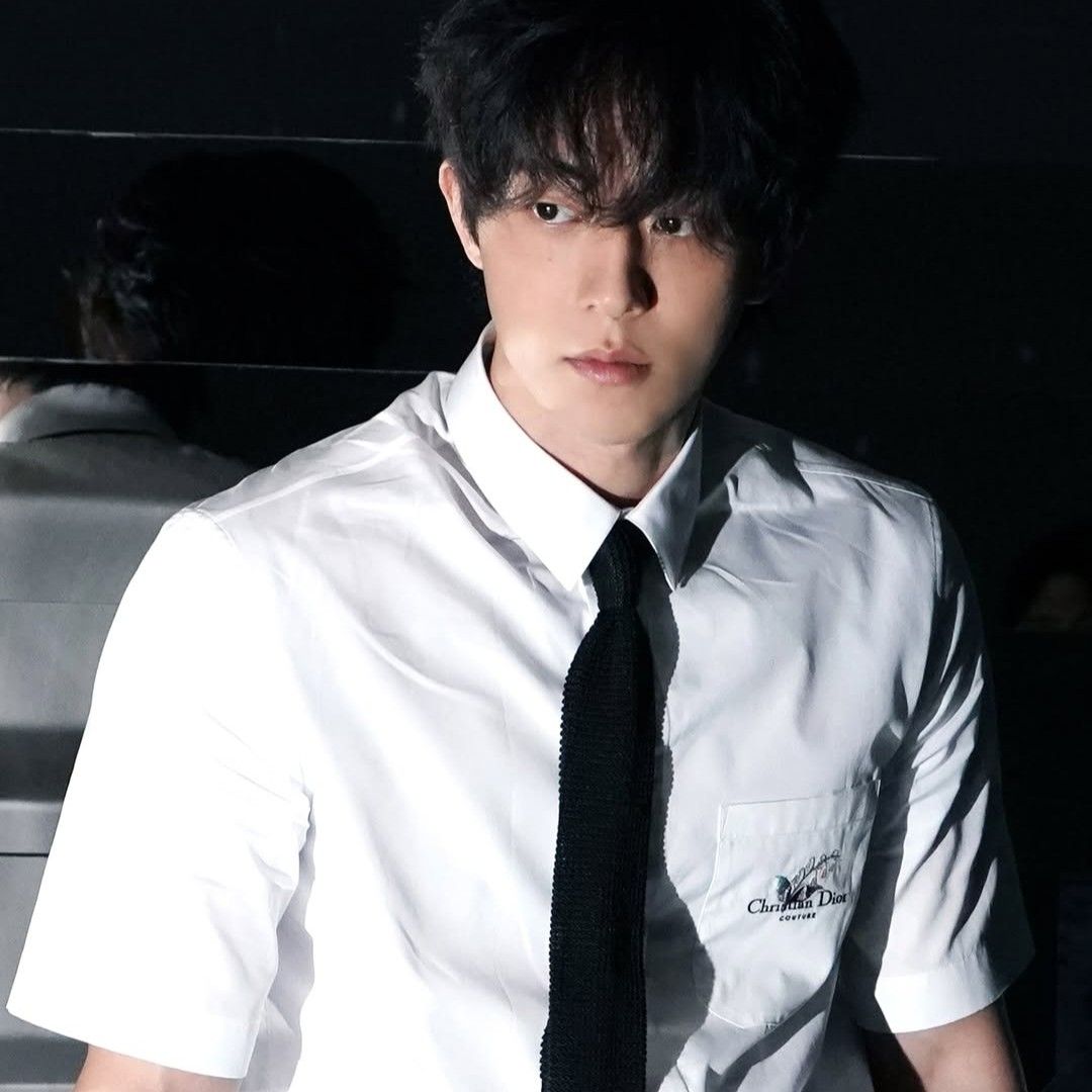 Behind-the-scenes cut of Nam Joohyuk
