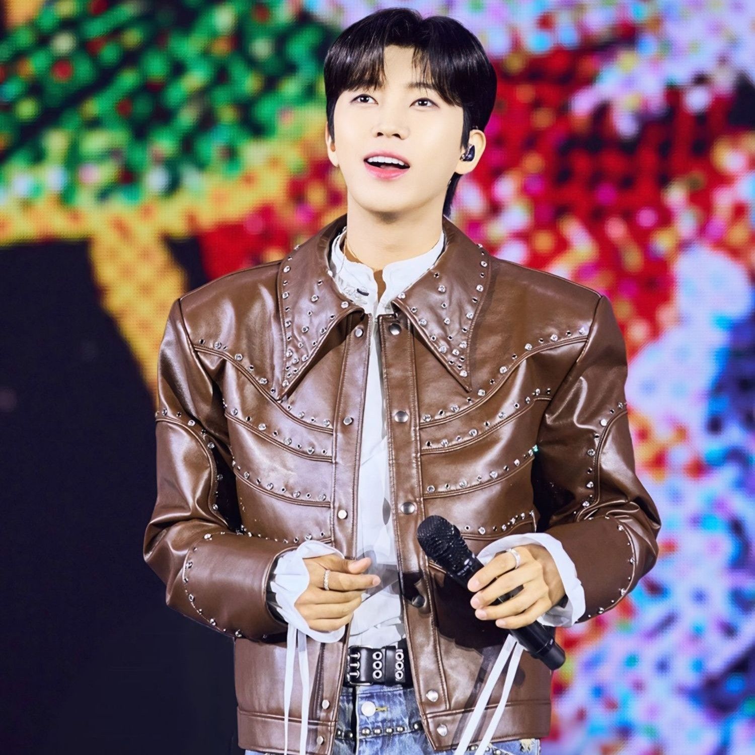 임영웅의 비하인드 컷