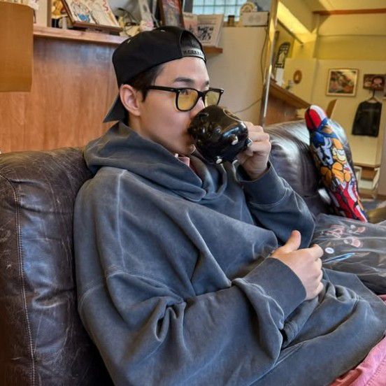 Behind-the-scenes cut of Henry