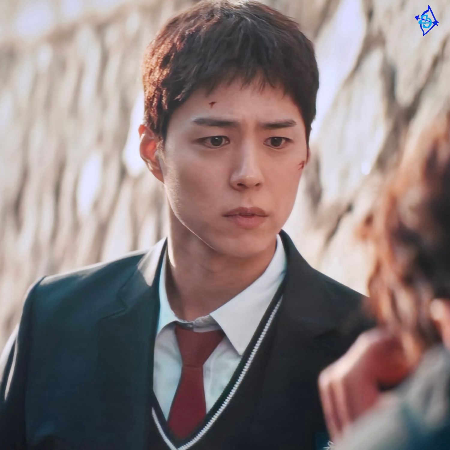 A moment captured by a fan of Park Bogum
