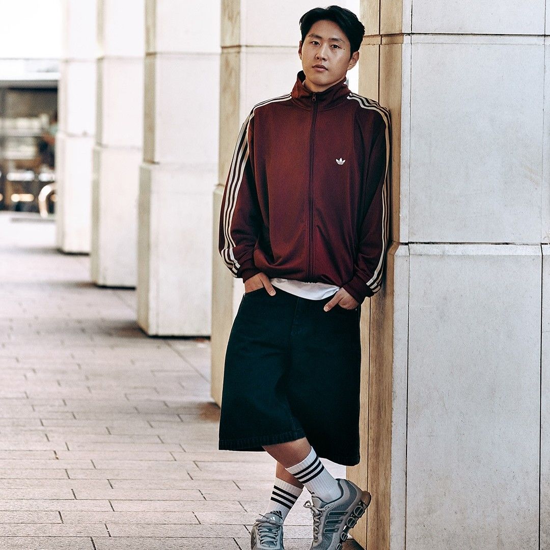 Behind-the-scenes cut of Lee KangIn