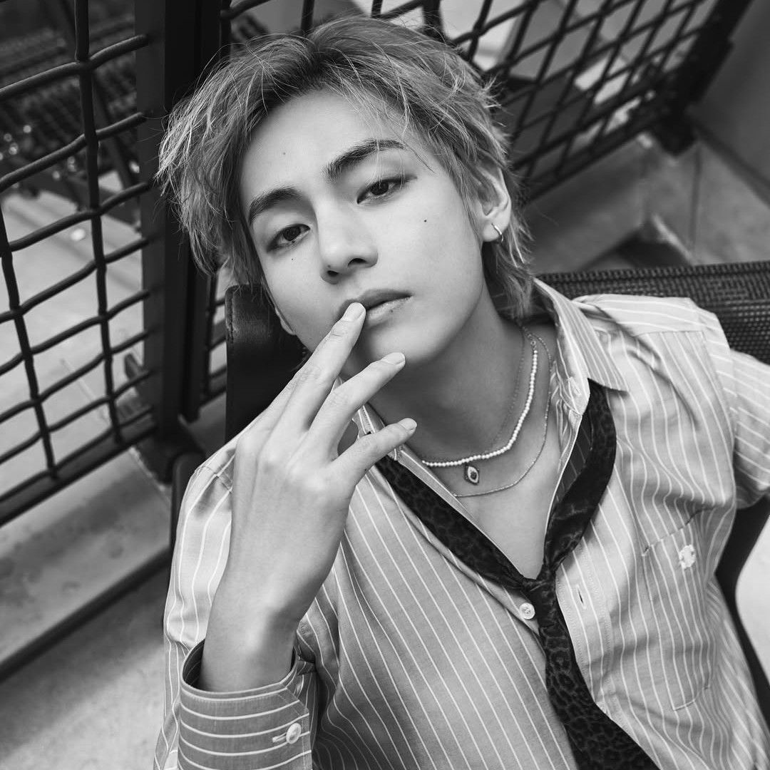 A moment captured by a fan of Kim Taehyung (V)