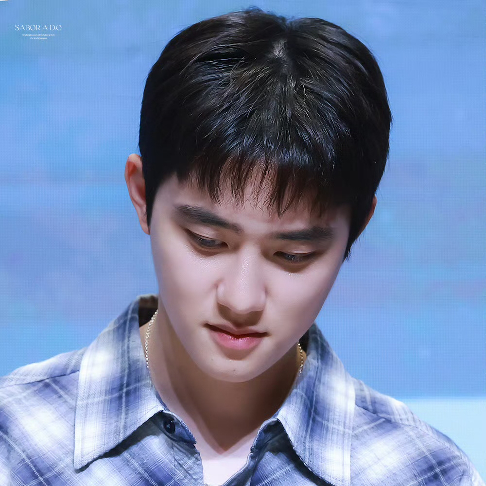 Behind-the-scenes cut of Doh Kyungsoo (D.O.)