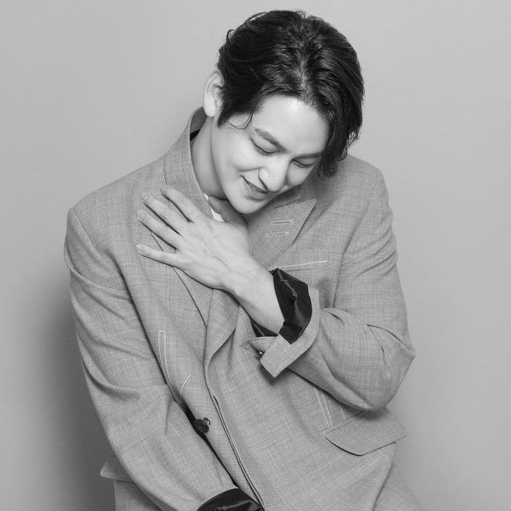 Latest photo of Kim Bum