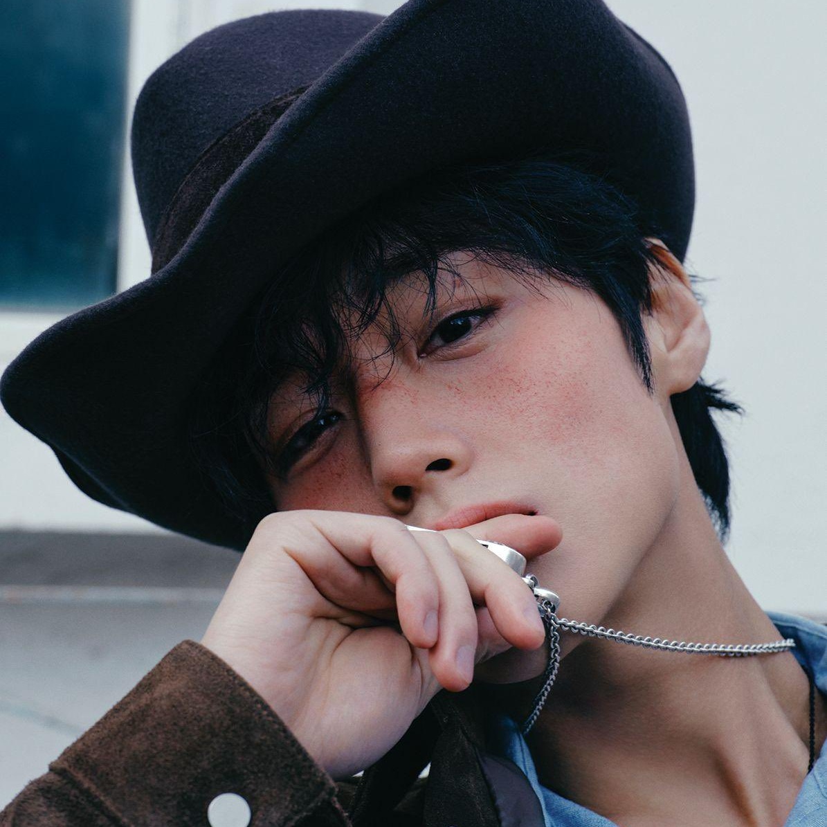 Latest photo of Park Jihoon