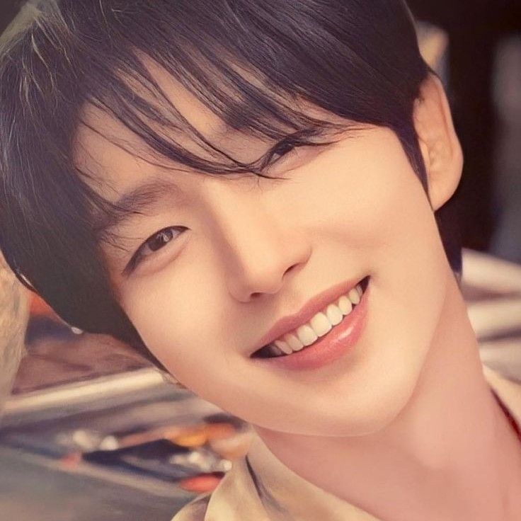 Cuplikan di balik layar dari Lee Joongi