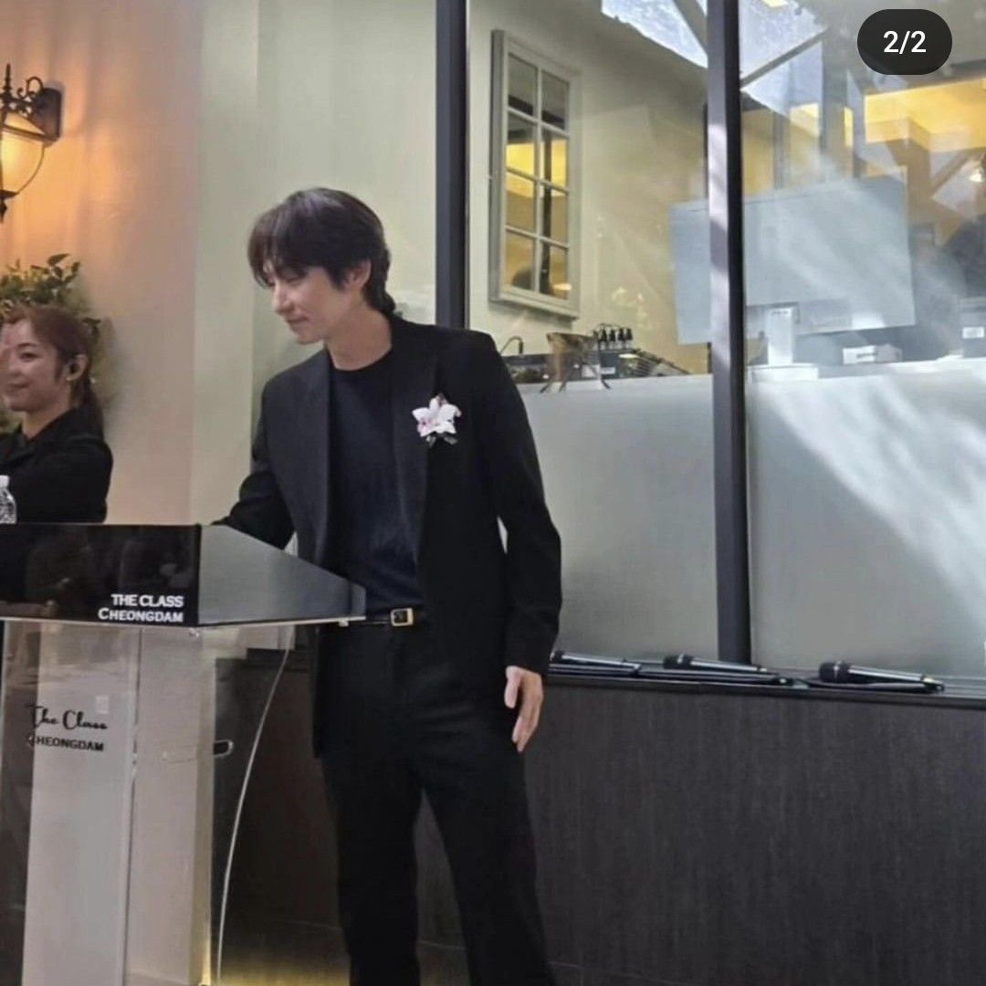 Recent activity shot of Lee Joongi