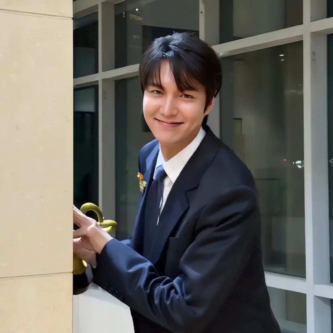 李敏鎬的近期活動照