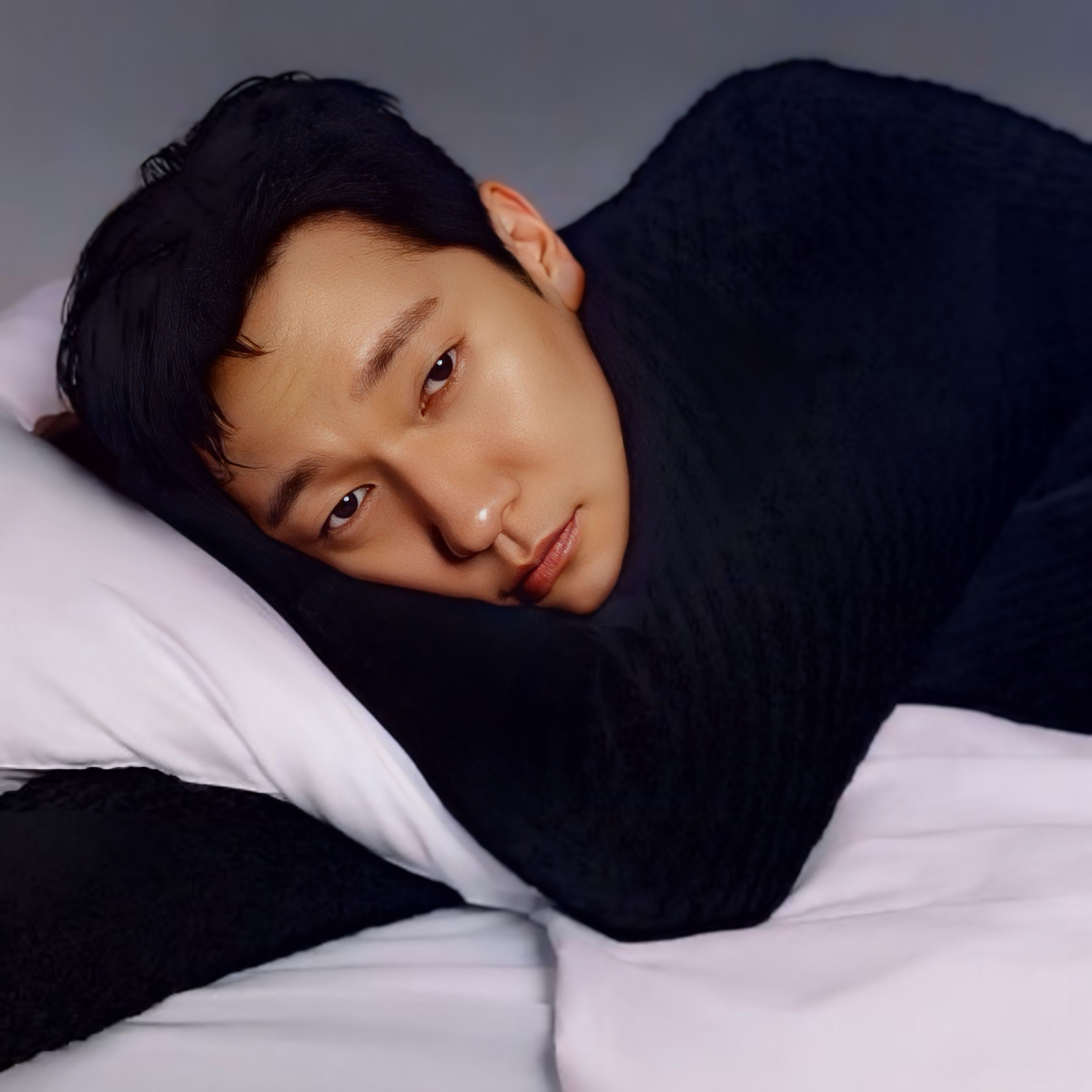 Behind-the-scenes cut of Son Seokkoo