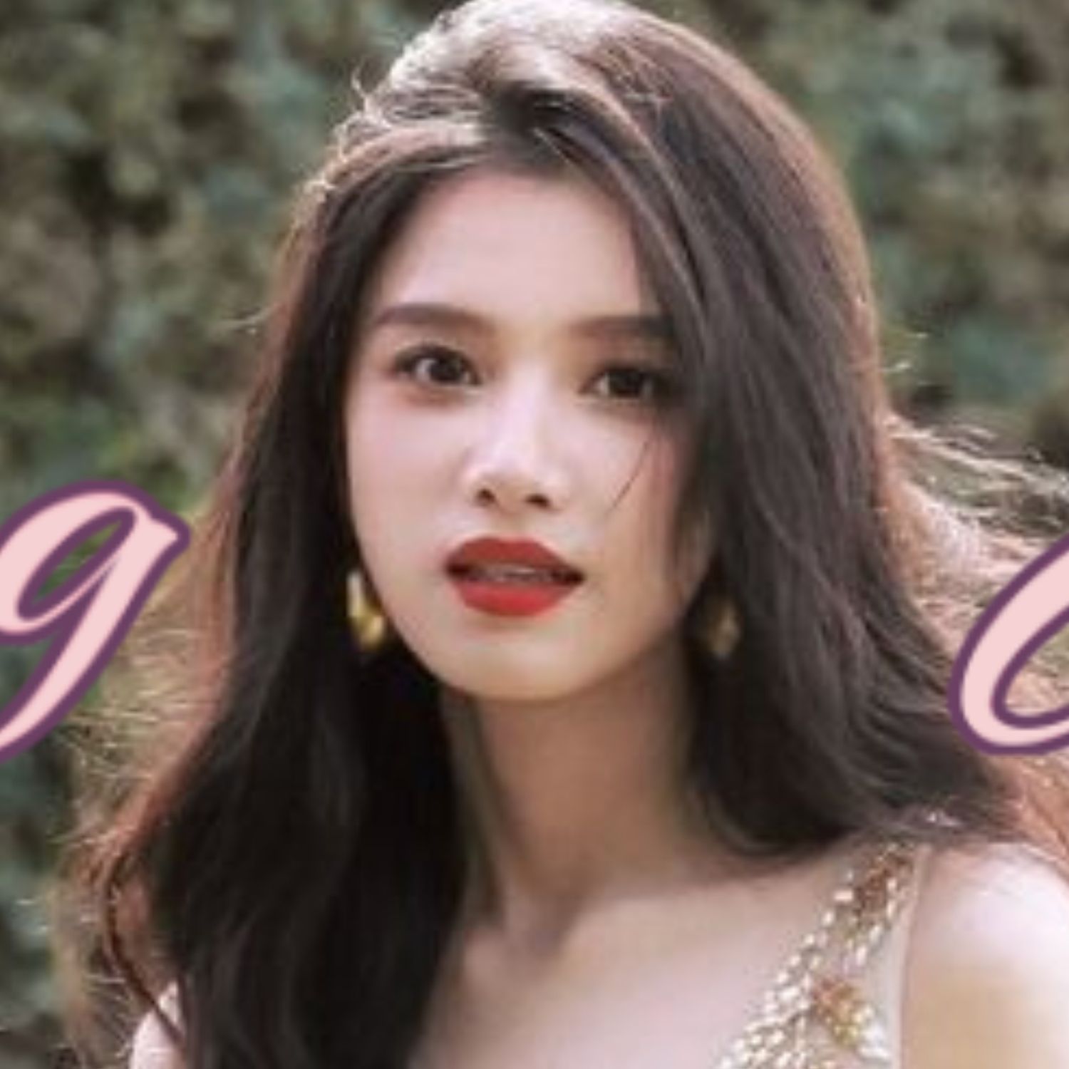 Behind-the-scenes cut of Jingyi Zhang