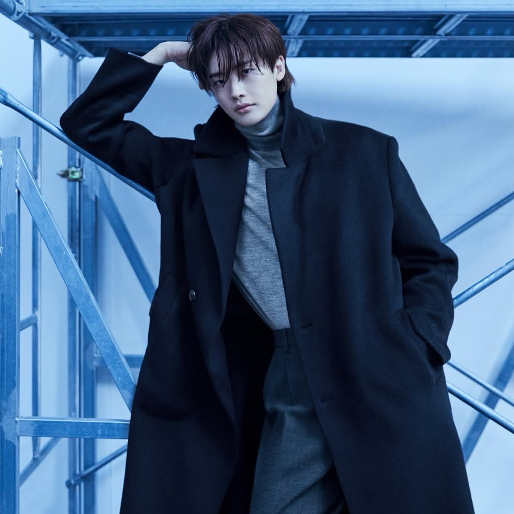 A moment captured by a fan of Lee Jongsuk
