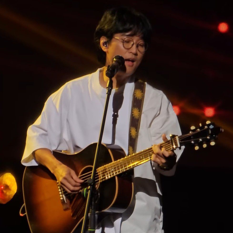 Behind-the-scenes cut of Bak Changgeun