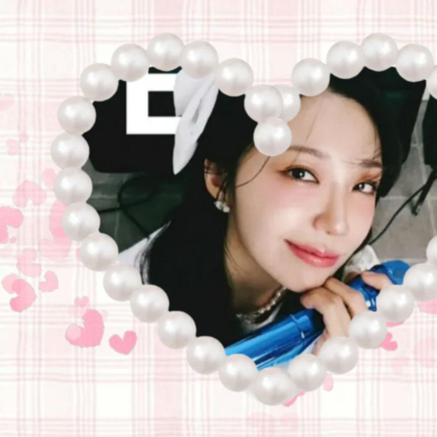 A moment captured by a fan of Jung Eunji