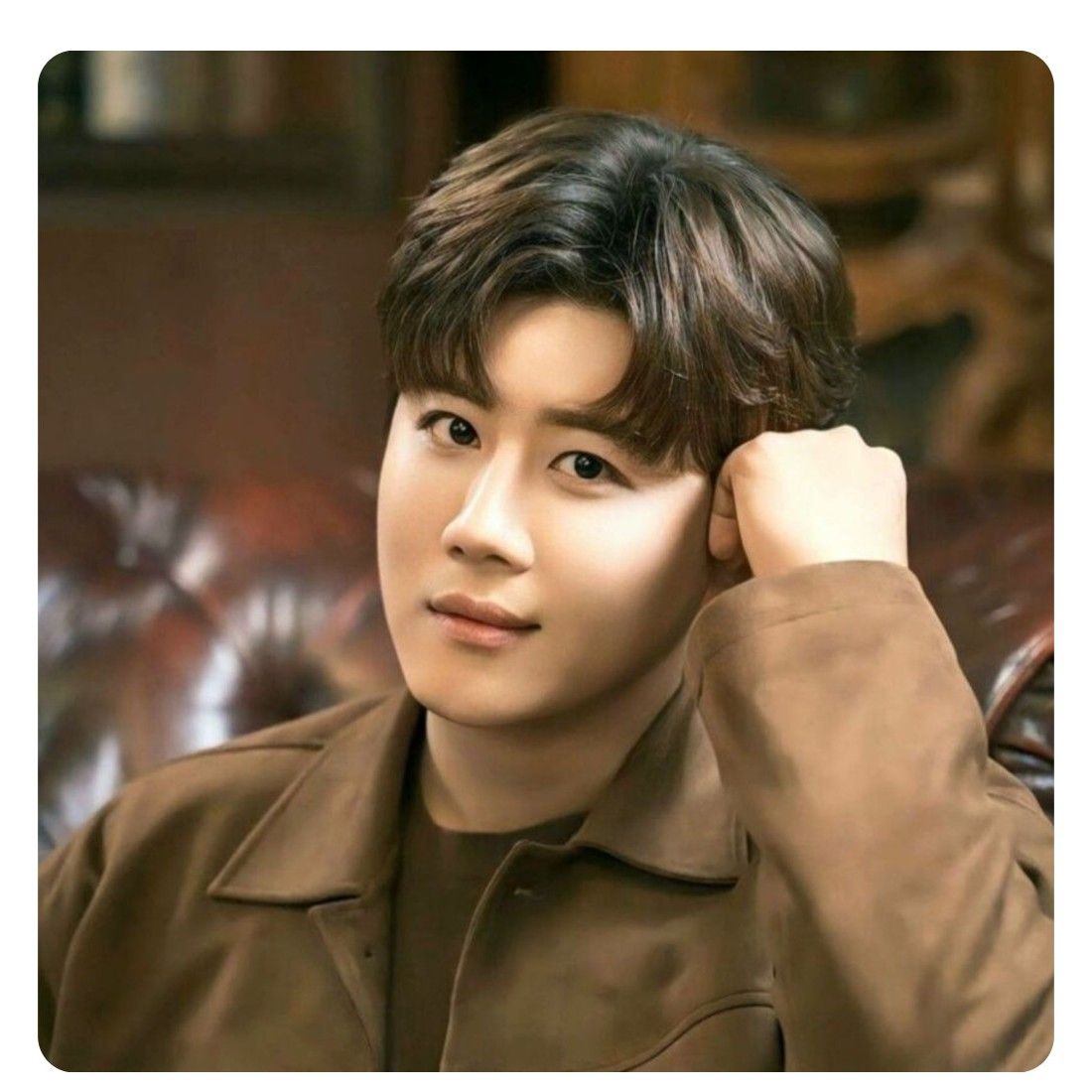 Behind-the-scenes cut of Jin Haesung