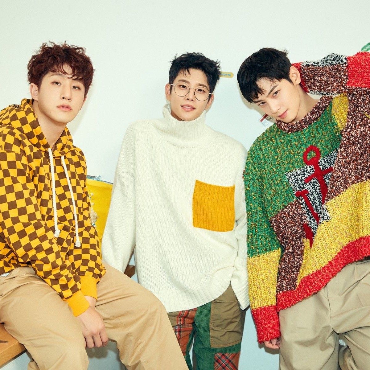 Cuplikan di balik layar dari Cha Eunwoo