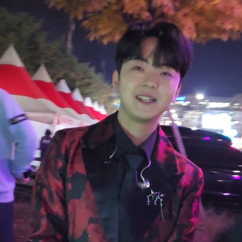 Behind-the-scenes cut of Park Minsu