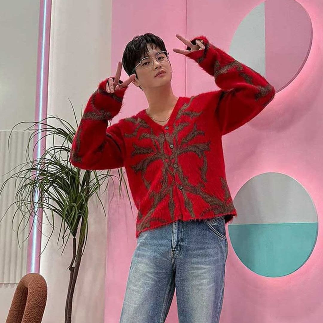 Recent activity shot of Seo Inguk