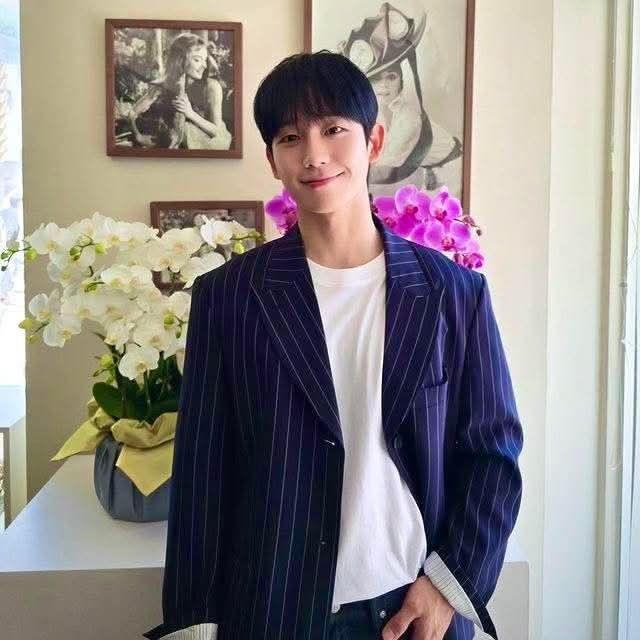 丁海寅的近期活動照