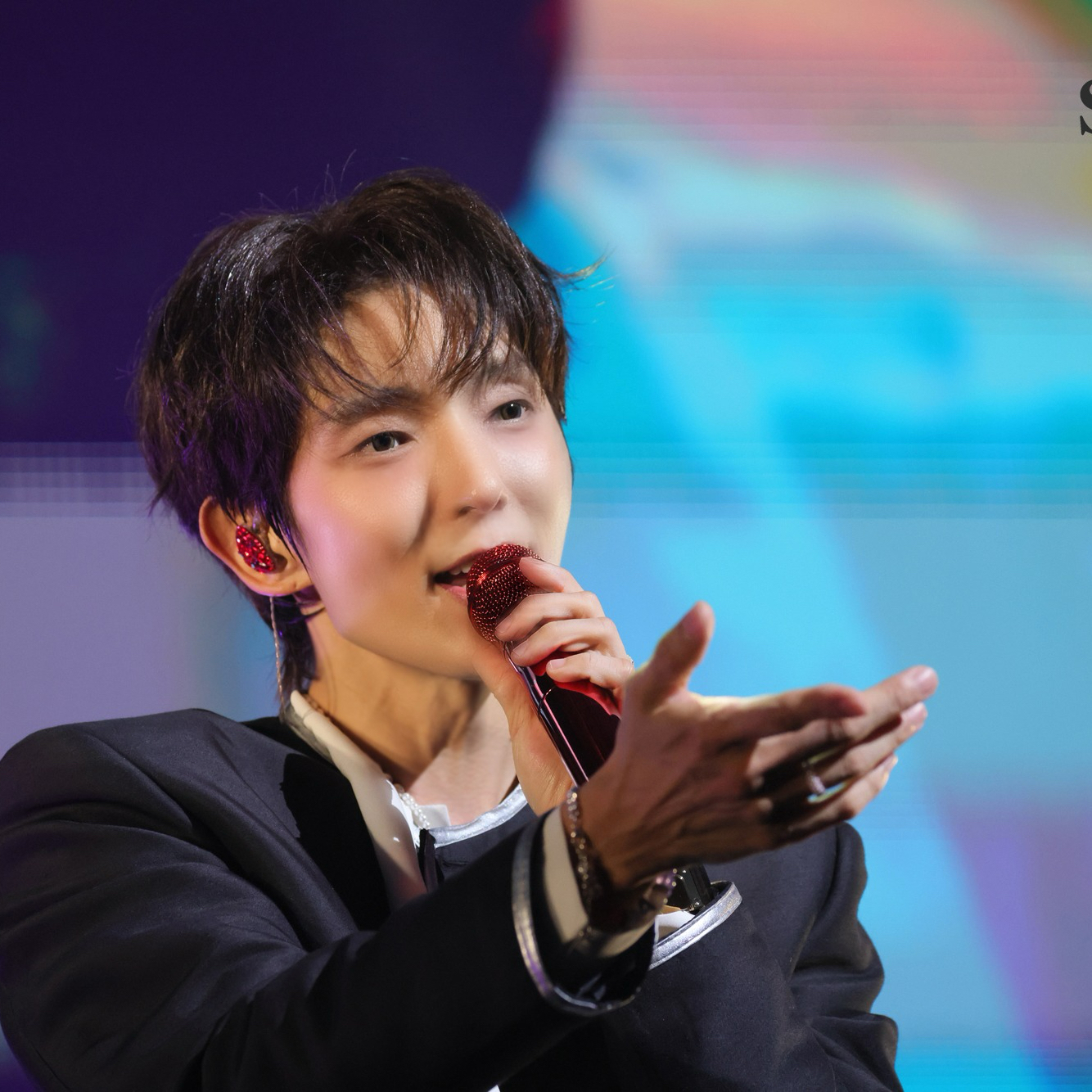 Cuplikan di balik layar dari Lee Joongi