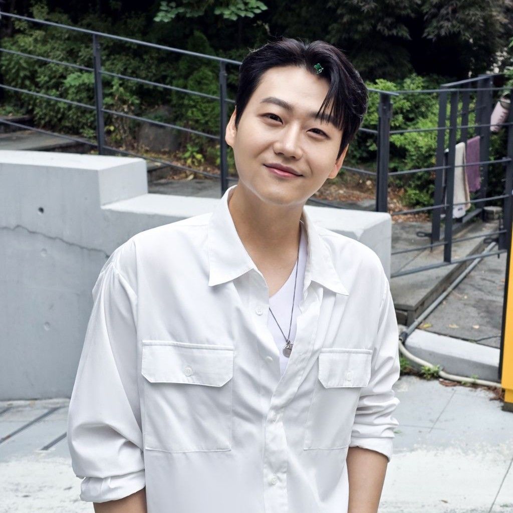 Recent activity shot of Min Soohyun